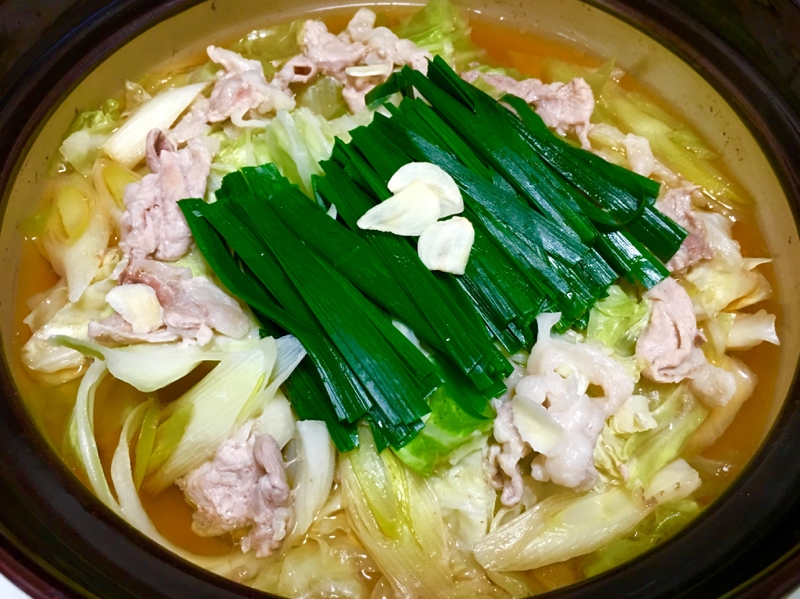 鶏ももと豚こま♪キャベツの甘味たっぷり鍋♡ レシピ・作り方 by *kuuuma*|楽天レシピ